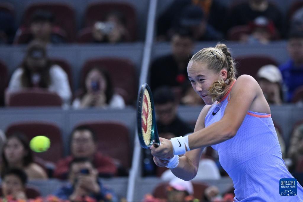 球队在攻防 球队在攻防